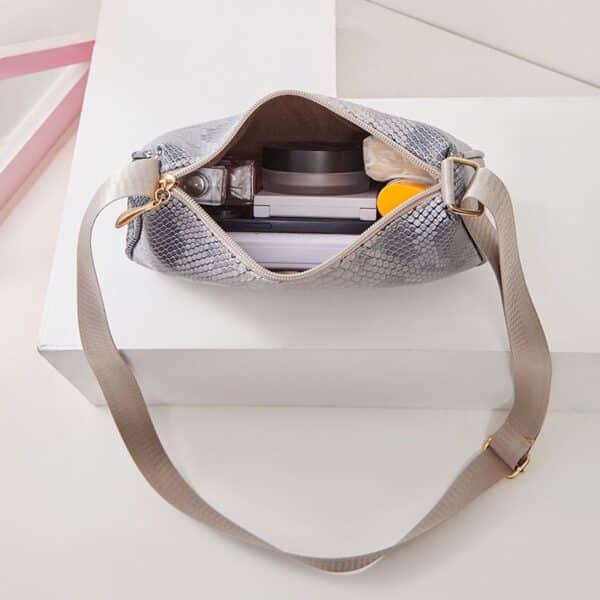 snake pattern shoulder bag Grey Color - Image 4