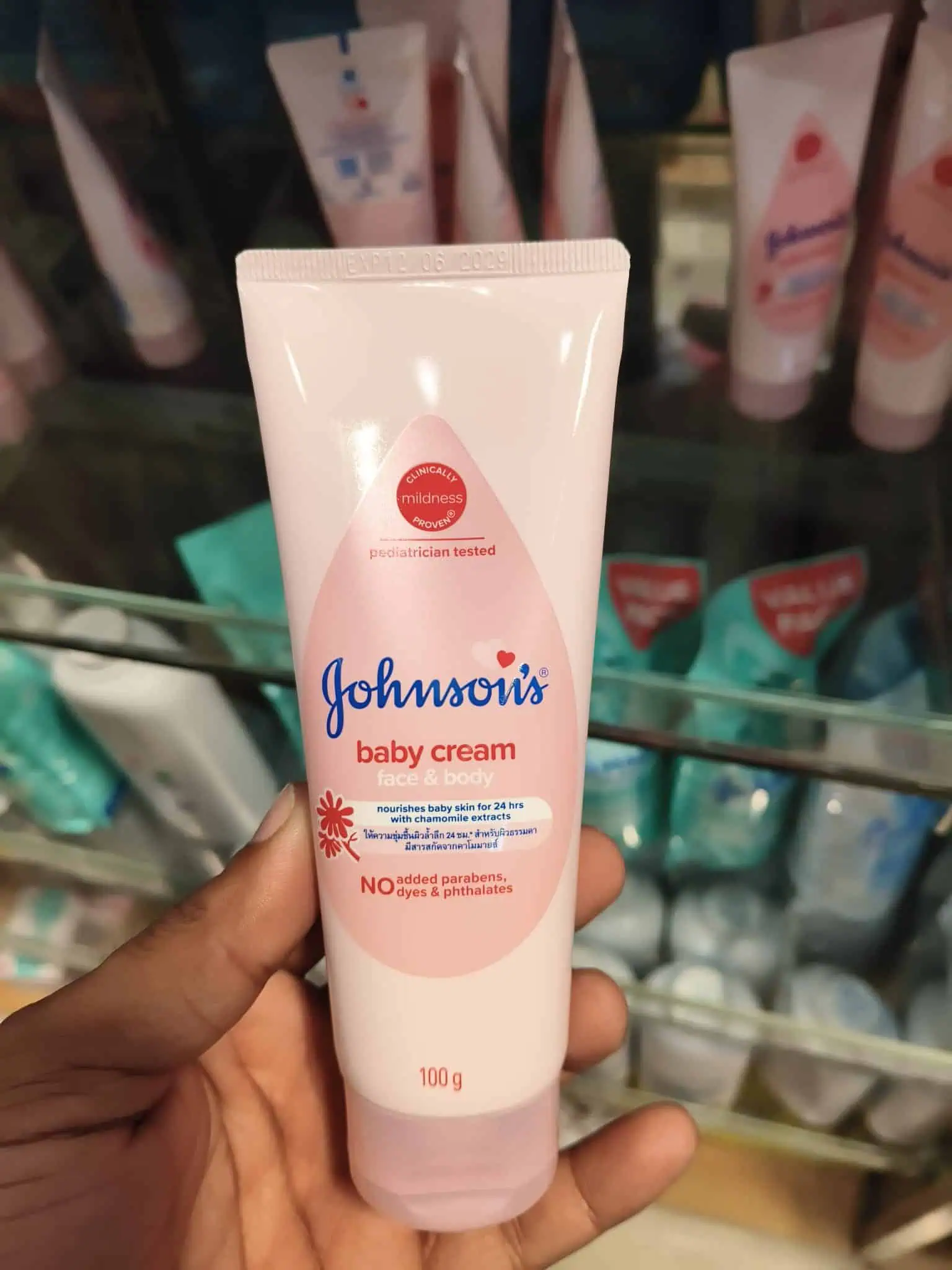 Johnson's Baby Cream 100gm - Image 2